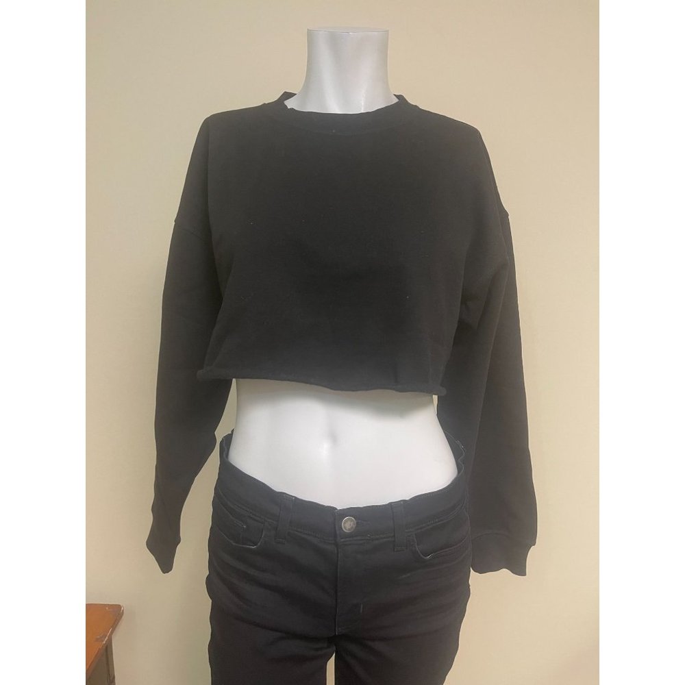 NWT WEWOREWHAT Cropped Sweatshirt - Black - Size XS - Picture 3 of 10